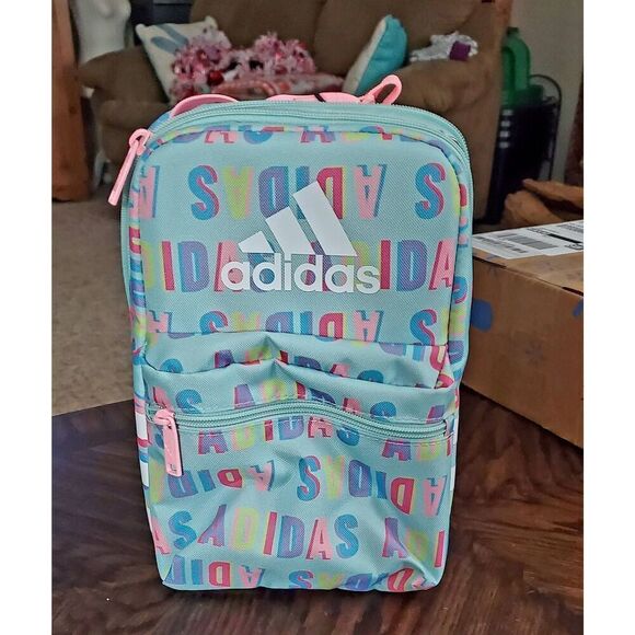 NEW WITH TAGS ADIDAS LUNCHBAG - Picture 1 of 5